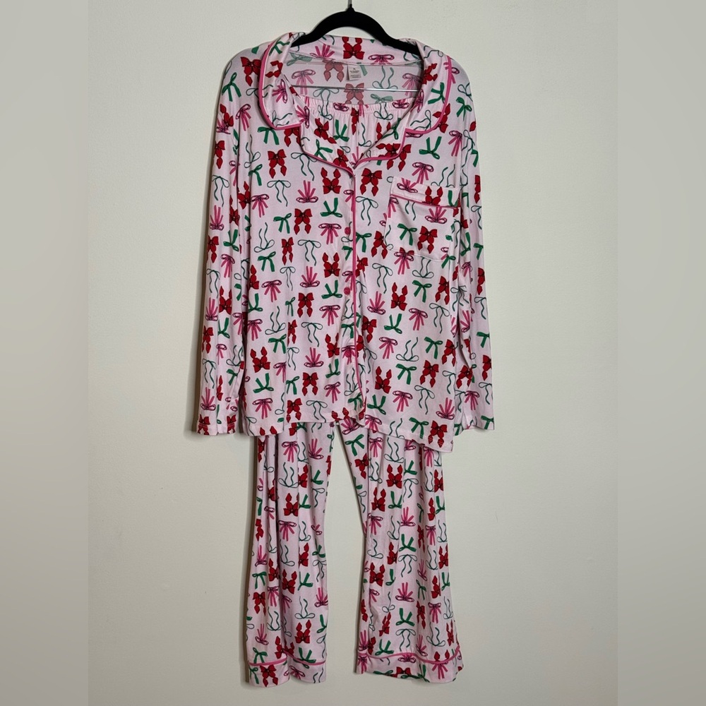 Pink Lily Women’s Pajama Set